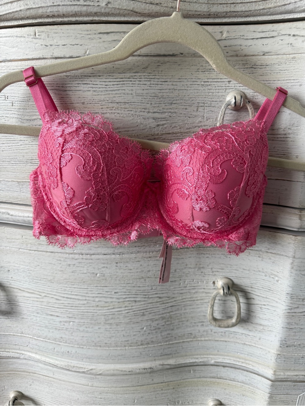 Victoria's Secret Dream Angels Lightly Lined Lace Full Coverage Demi Bra 34D